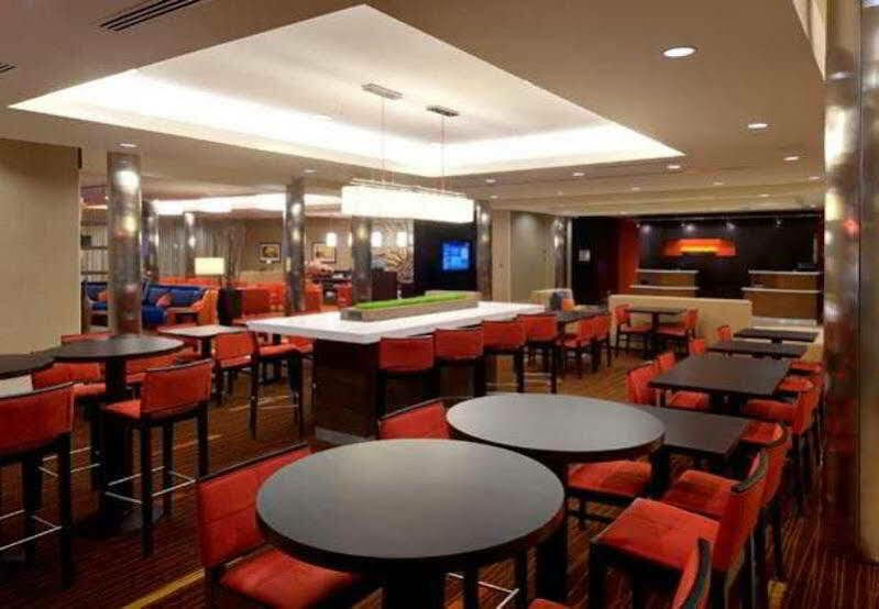 Hotel Courtyard By Marriott Orange County