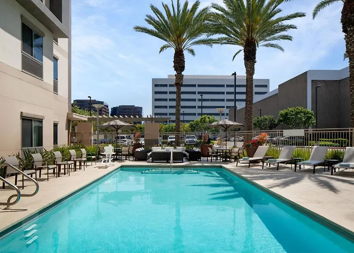 Courtyard By Marriott Santa Ana Orange County